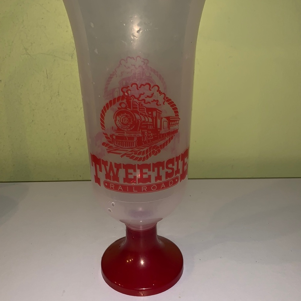 Vintage plastic tumbler cup